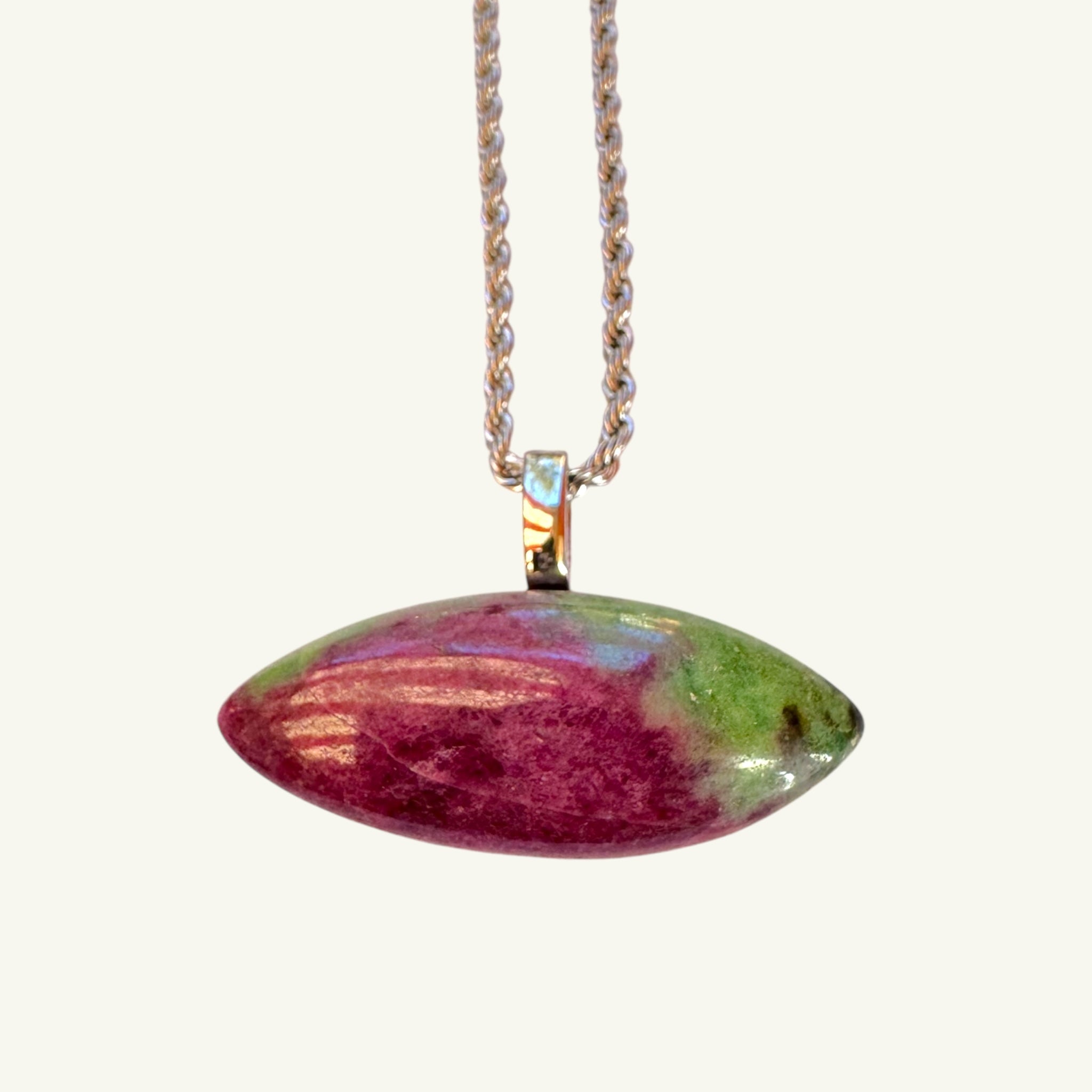 Collana rubyzoisite 39x15 mm Sharifa Crystals